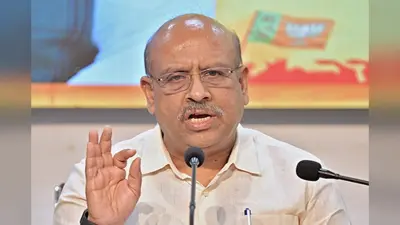 दिल्ली के स्पीकर विजेंद्र गुप्ता के पास 16 करोड़ की संपत्ति! करोड़ों की जमीन, जानें प्रॉपर्टी का ब्योरा