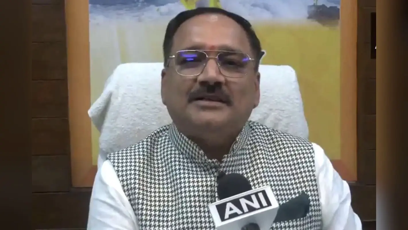 Exit Polls Reaction: वीरेंद्र सचदेवा बोले- ‘आपदा’ जा रही है और बीजेपी आ रही है, जानें AAP-कांग्रेस की प्रतिक्रिया