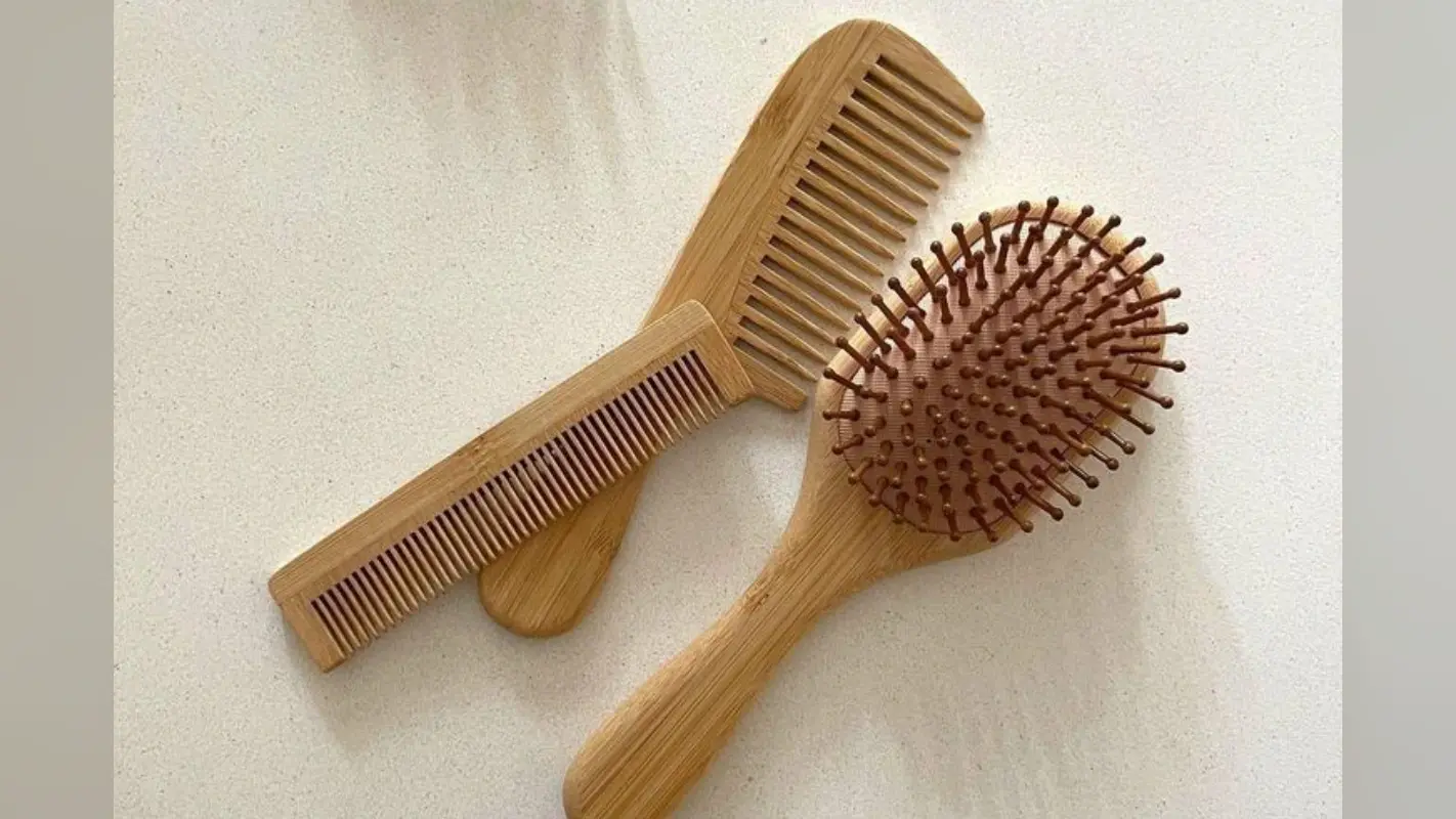 Wooden Comb for Instant Hair Growth: बालों की ग्रोथ बढ़ाने के लिये बेहद उपयोगी है वुडन कोम्ब