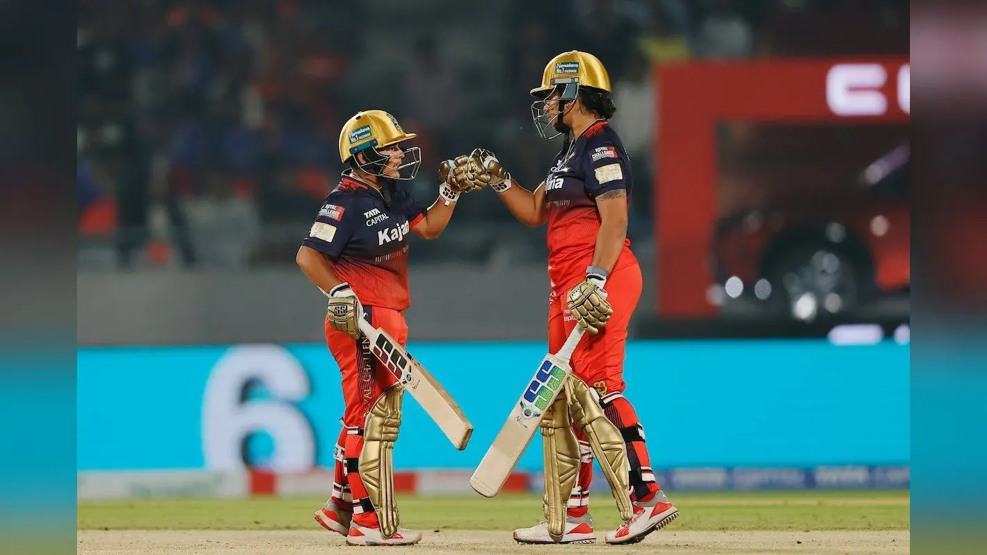 WPL की धमाकेदार शुरुआत, स्मृति मंधाना की RCB ने गुजरात जाएंट्स को हराकर रचा इतिहास