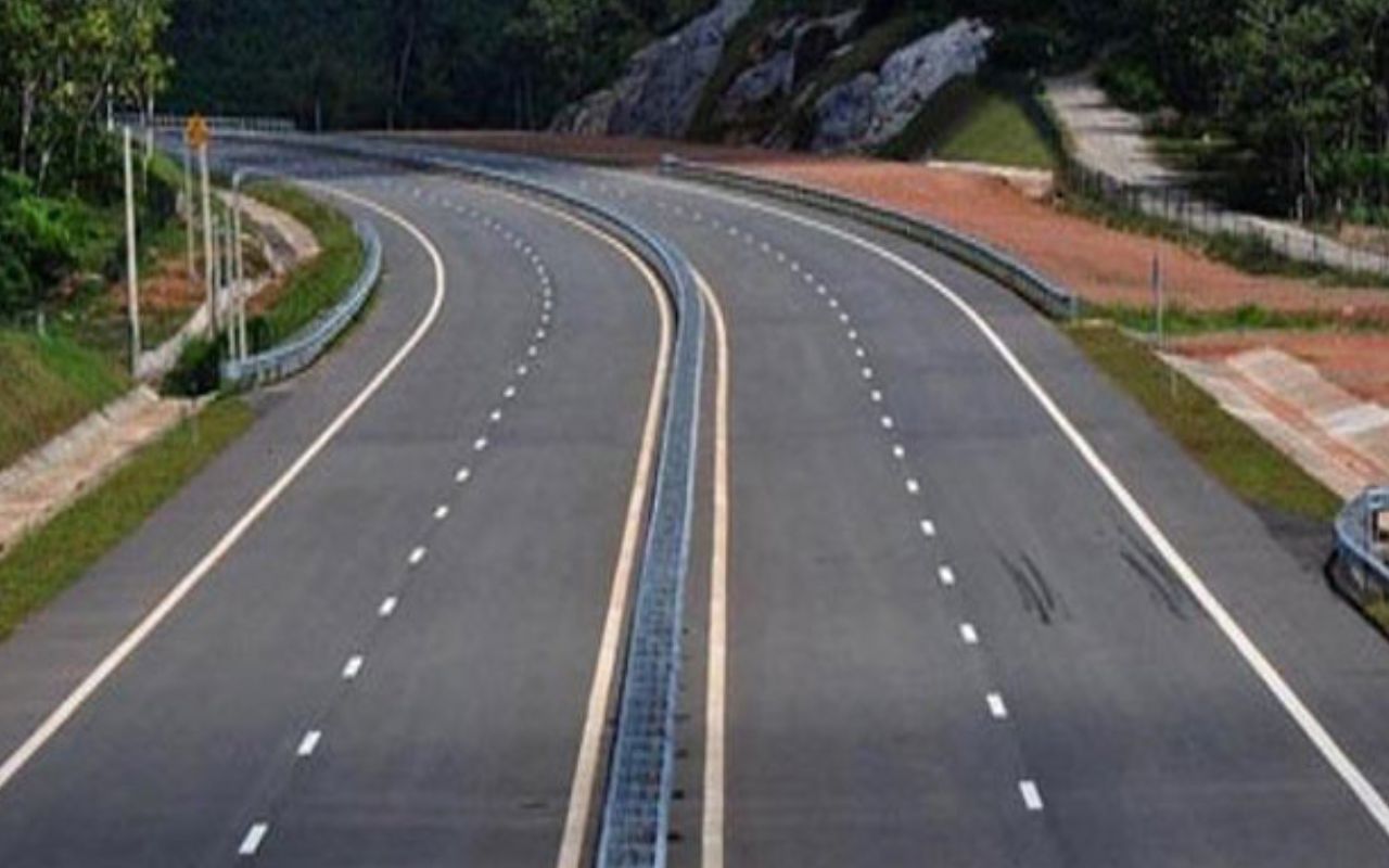 Four lane: पटना आने-जाने में ट्रैफिक जाम से मिलेगी मुक्ति, एम्स गोलंबर से पैनापुर के बीच की सड़क होगी चौड़ी