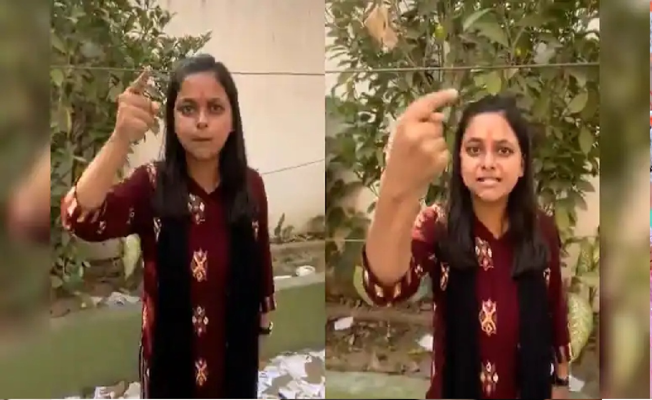 Video PU Election: लड़की समझ के कमजोर समझ रहे हो, सीने पर गोली ठोको… बमबाजी फायरिंग के बाद सामने आया ये वीडियो