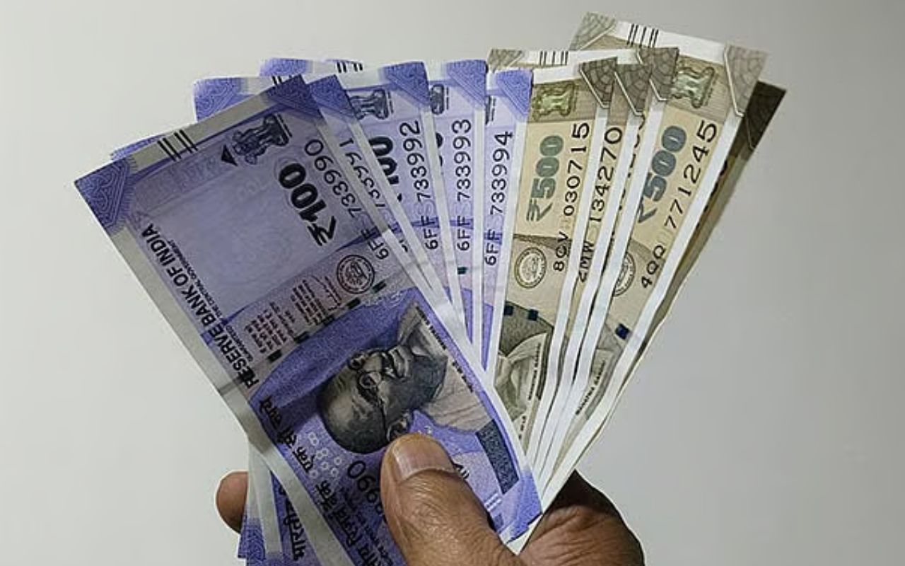 Exclusive: आप गरीब है तो सरकार देगी पेंशन, ब्लॉक में 28 मार्च तक लगेगा स्पेशल क��ंप