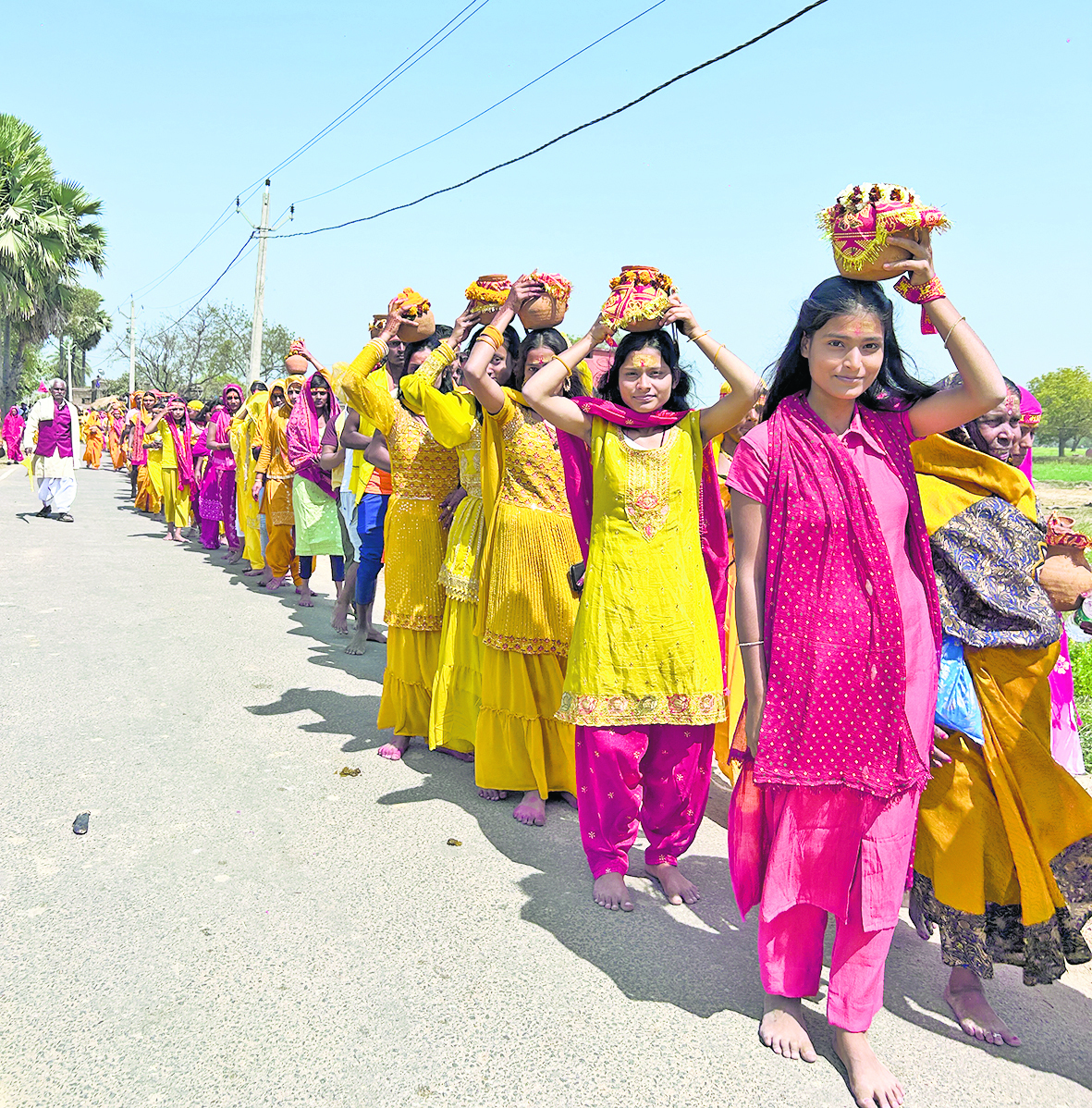 कलशयात्रा के साथ श्रीशतचंडी प्राणप्रतिष्ठा यज्ञ की शुरुआत