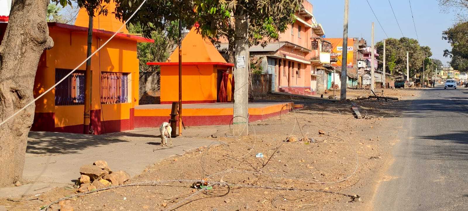 तारापुर गांव में खंभा क्षतिग्रस्त, बिजली आपूर्ति बाधित