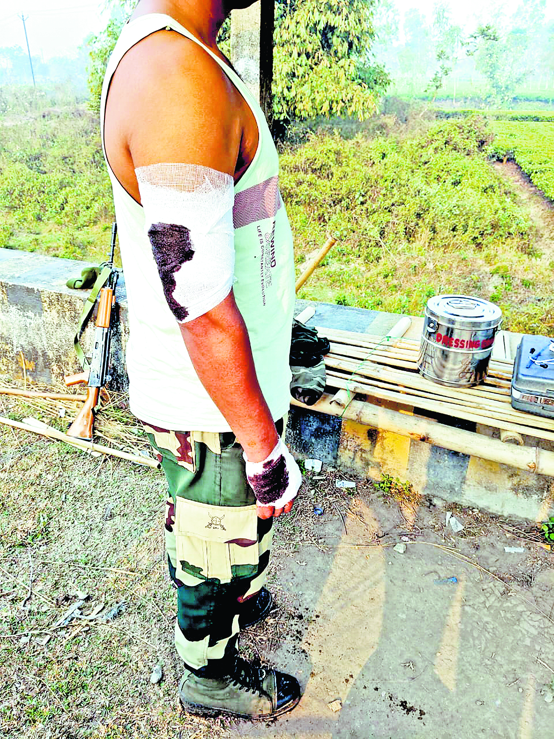 बीएसएफ ने तस्करी की कोशिश की नाकाम, बांग्लादेशी नागरिक मारा गया