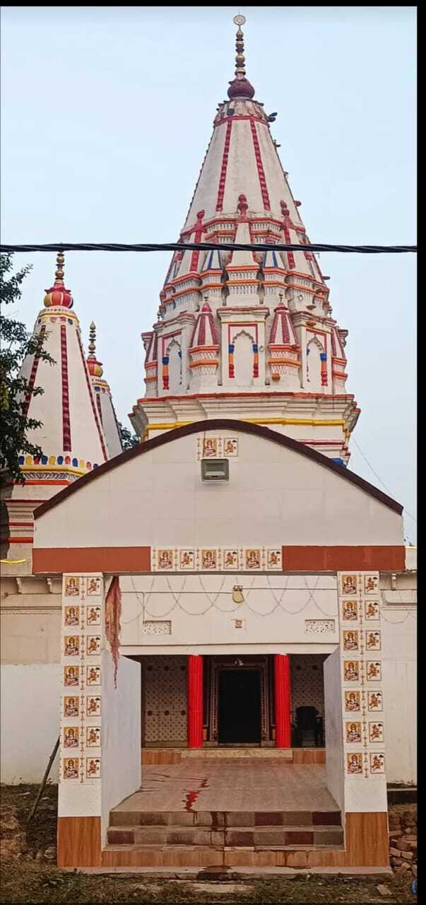 Darbhanga News: भालपट्टी थाना क्षेत्र में तीन मंदिरों को चोरों ने बनाया निशाना, लाखों रुपये के सामान ले गये