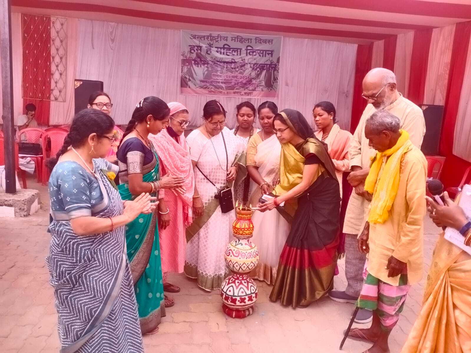 Deoghar news ; महिला किसानों के नाम हो जमीन के पट्टे : डॉ. सुमन लता