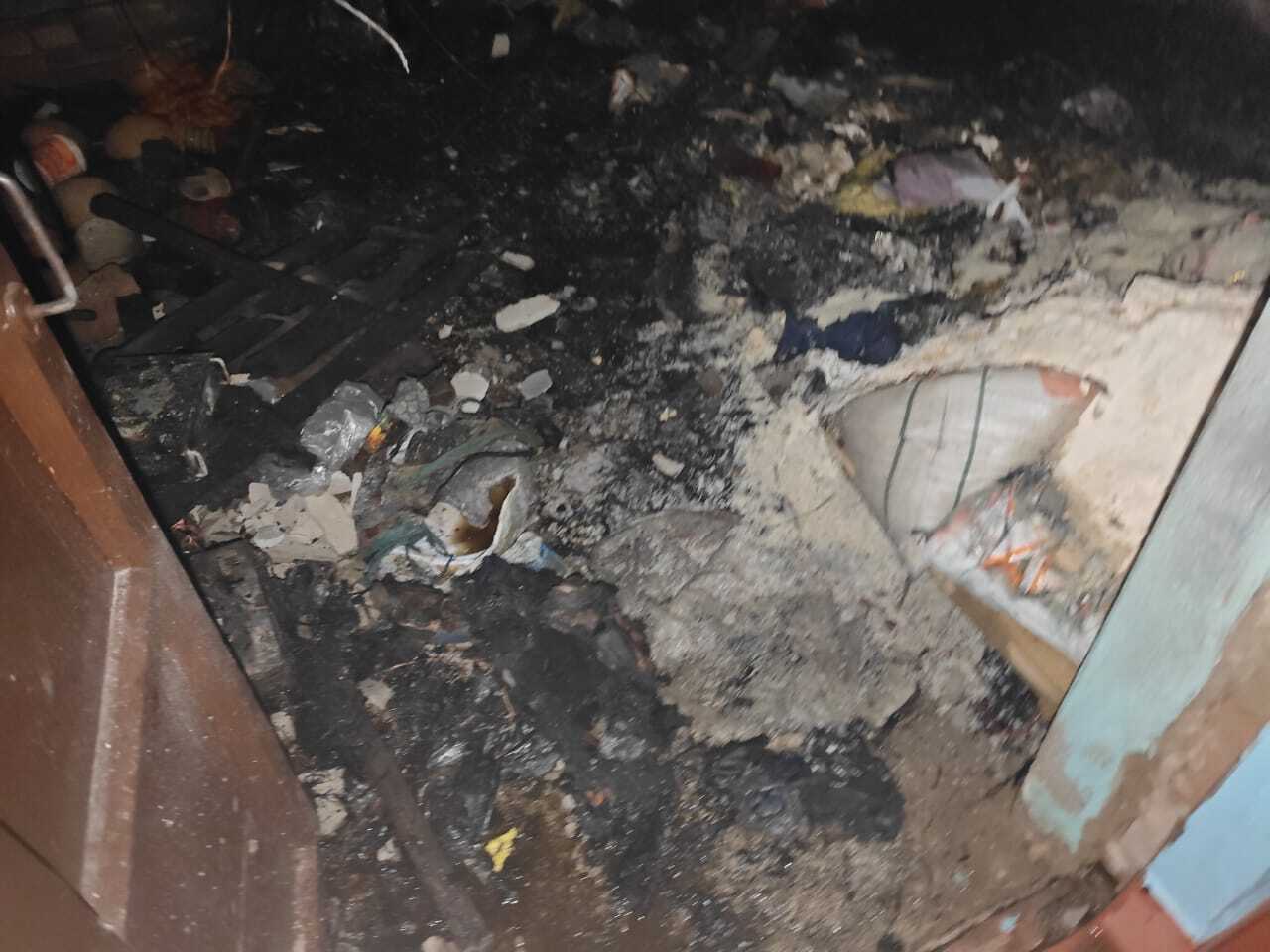 अगलगी की घटना में लाखों का सामान जलकर राख