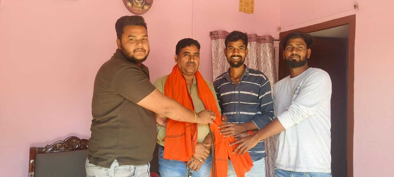 भाजपा के जिला महामंत्री बने संजीव कुमार पाठक, दी बधाई