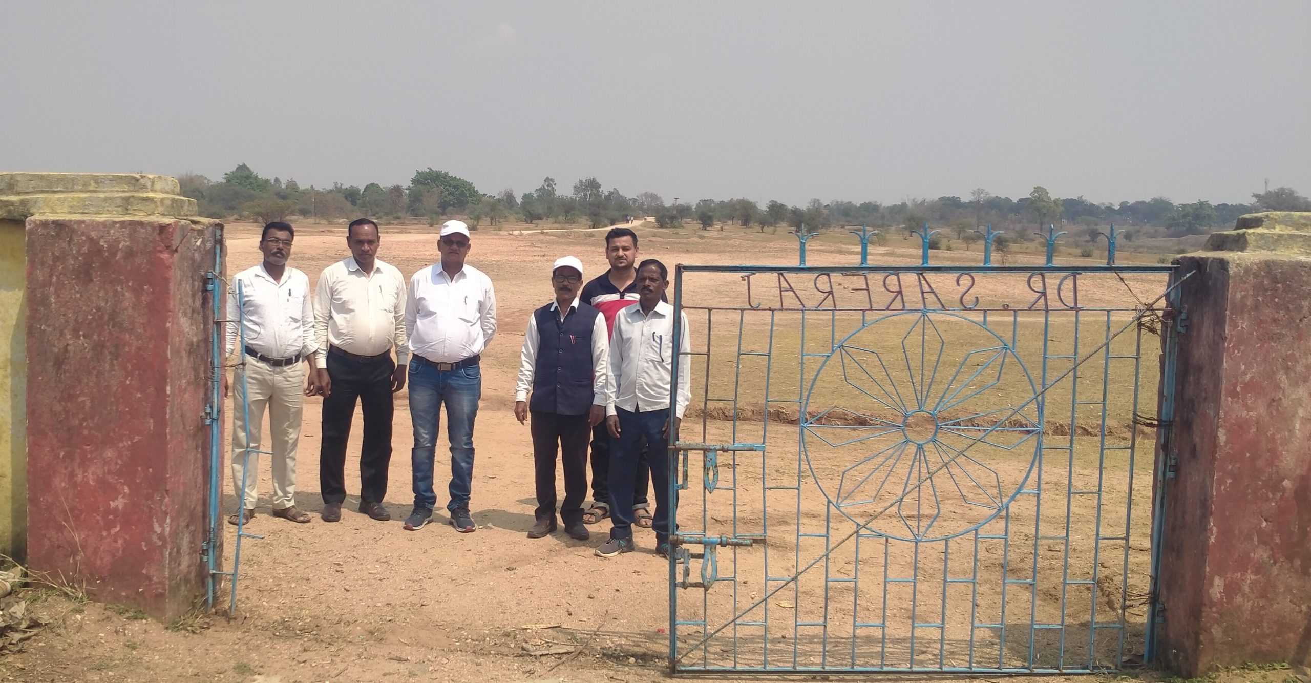 Giridih News: नौ दिन में दूसरी बार स्कूल में तोड़फोड़, गेट व नल तोड़े