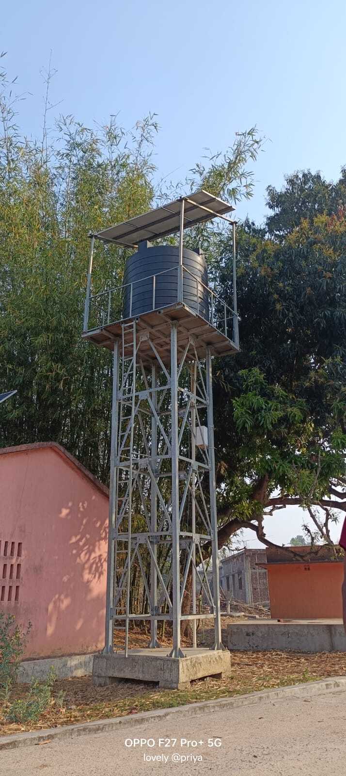 Giridih News: पड़रिया गांव में पेयजल संकट गहराया