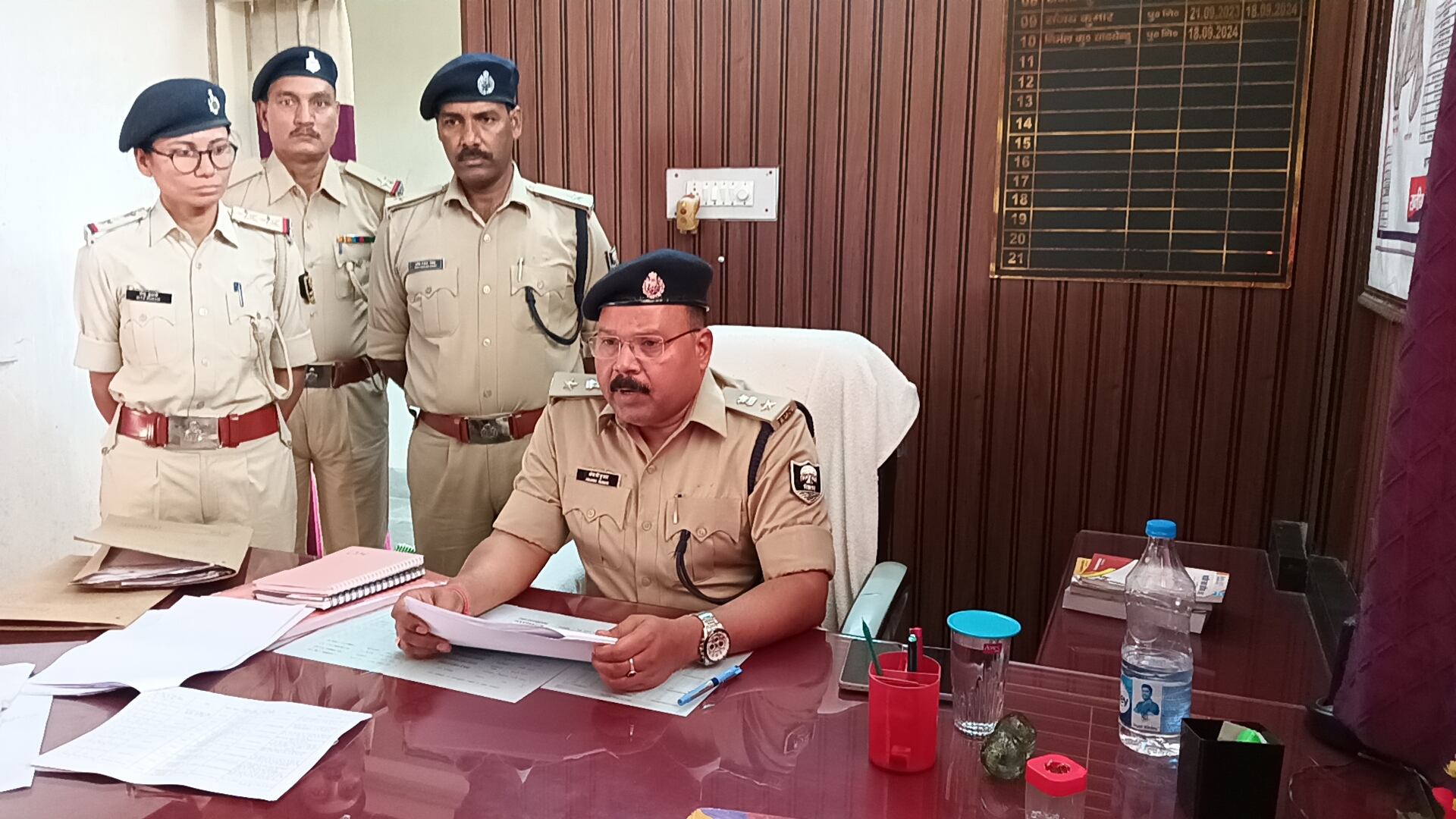 थाना क्षेत्र में पुलिस गश्त करें तेज: एसपी