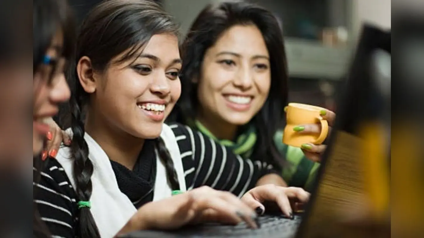 CBSE 10th Result 2025 OUT Soon: क्या आज आ रहा है रिजल्ट? सीबीएसई बोर्ड 10वीं के छात्र cbseresults.nic.in पर करें चेक