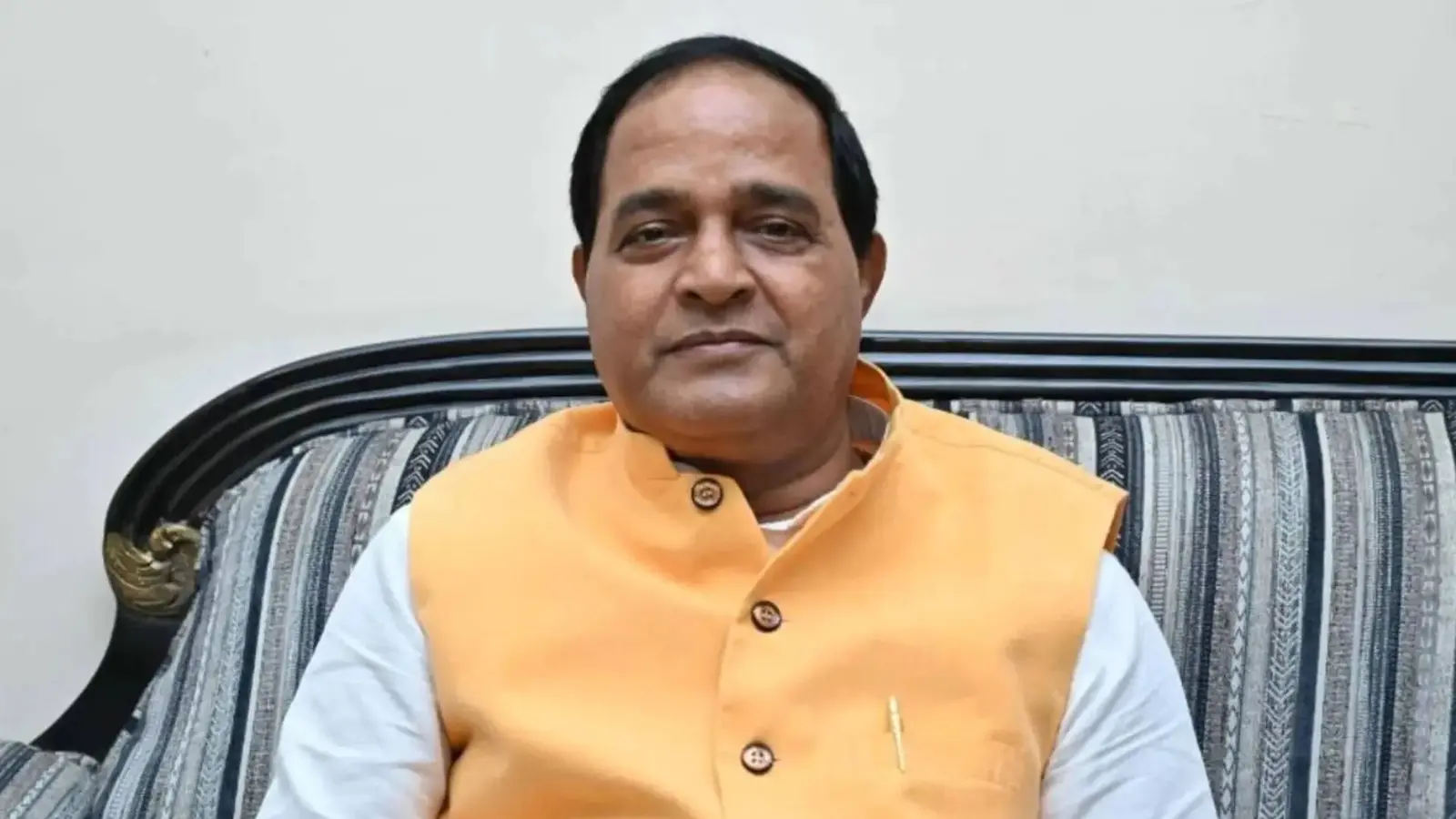 Bhubaneswar News: ओडिशा के खाद्य आपूर्ति मंत्री ने अयोग्य लाभार्थियों से राशन कार्ड लौटाने की अपील की, बोले-सजा से बचने का हो सकता है आखिरी मौका