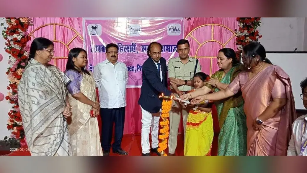 नारी शक्ति की सफलता और संघर्ष की कहानी है महिला दिवस : एसपी