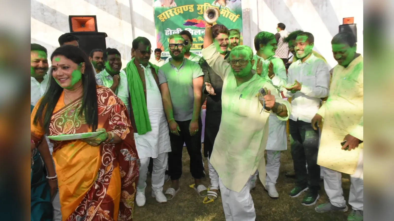 Dhanbad News : इस होली पांच करोड़ का होगा मिठाई कारोबार, मिलावट से रहें सावधान