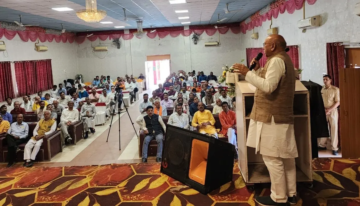 Bokaro News : नदियों का अविरल बहते रहना जरूरी : सरयू राय