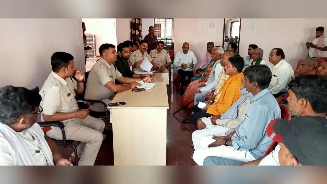नमाज अदा करने को लेकर एसडीपीओ ने ली ईदगाह की जानकारी