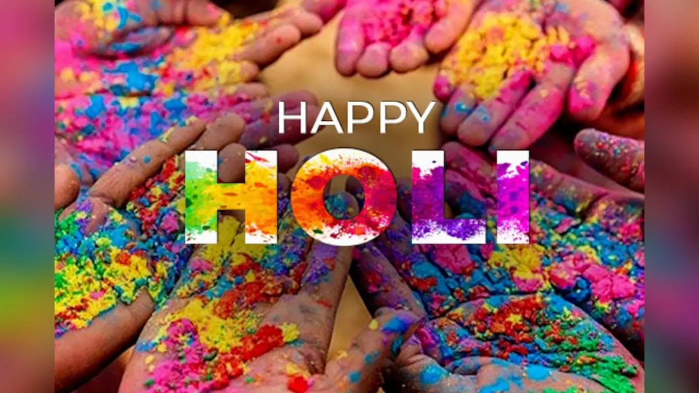 Happy Holi 2025 Wishes, Quotes Messages, Photos, Shayari In Hindi : आज रंगों में सभी को नचाना है, होली का त्योहार धूम-धाम से मनाना है… आप भी कीजिए शेयर