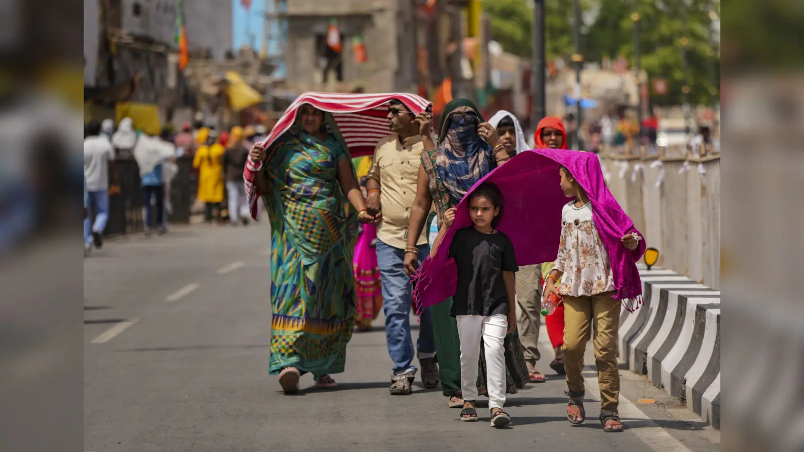 Heat Wave Alert: आंधी-बारिश के बाद भीषण गर्मी का प्रकोप, हीटवेव अलर्ट, इन राज्यों में आसमान से बरस रही आग!