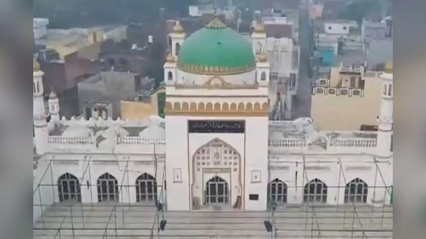 Jama Masjid: संभल जामा मस्जिद की रंगाई-पुताई की मिली इजाजत, हाईकोर्ट ने सुनाया फैसला