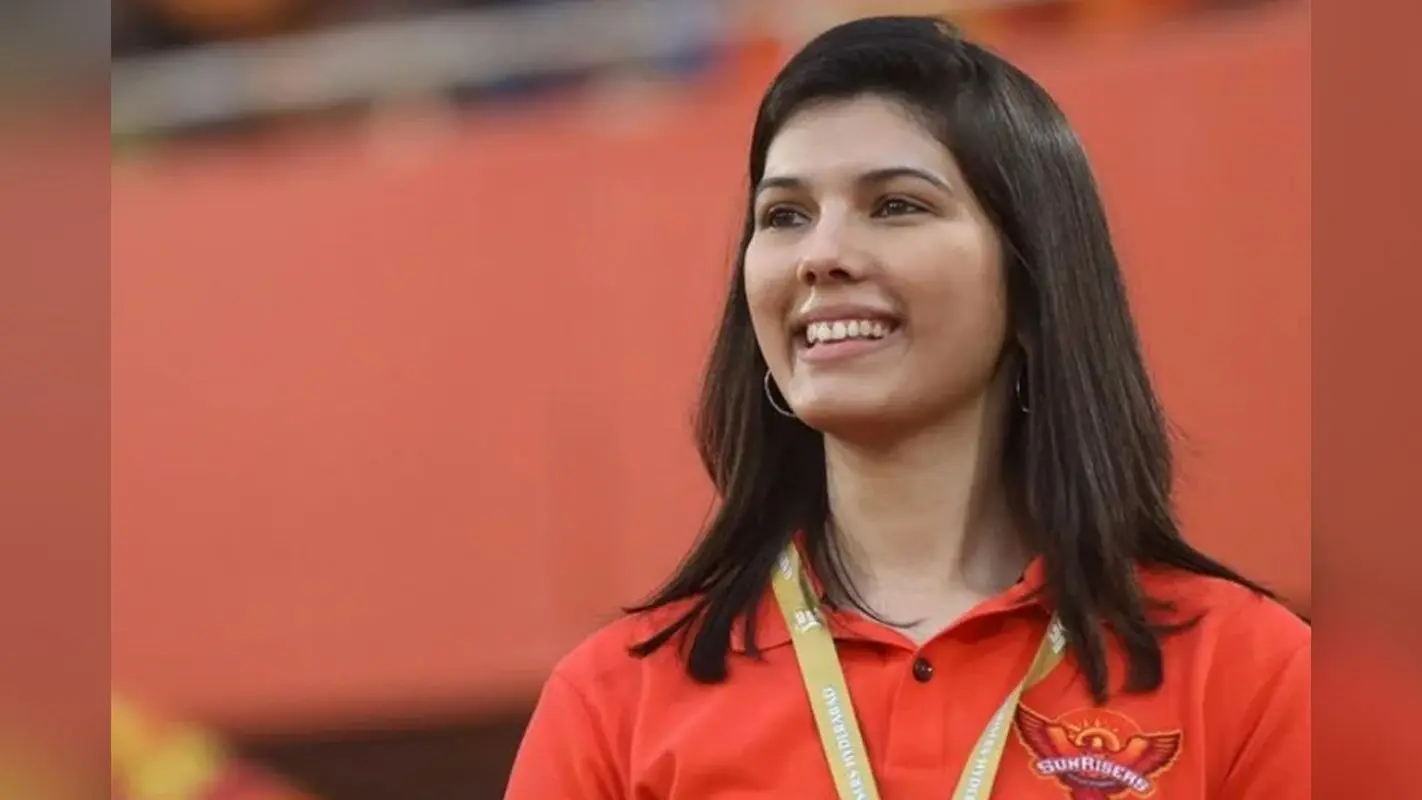 Kavya Maran Education: हारने पर आंसू, चौके-छक्के पर डांस करने वाली SRH की मालकिन, जानें कितनी पढ़ी लिखी हैं काव्या मारन