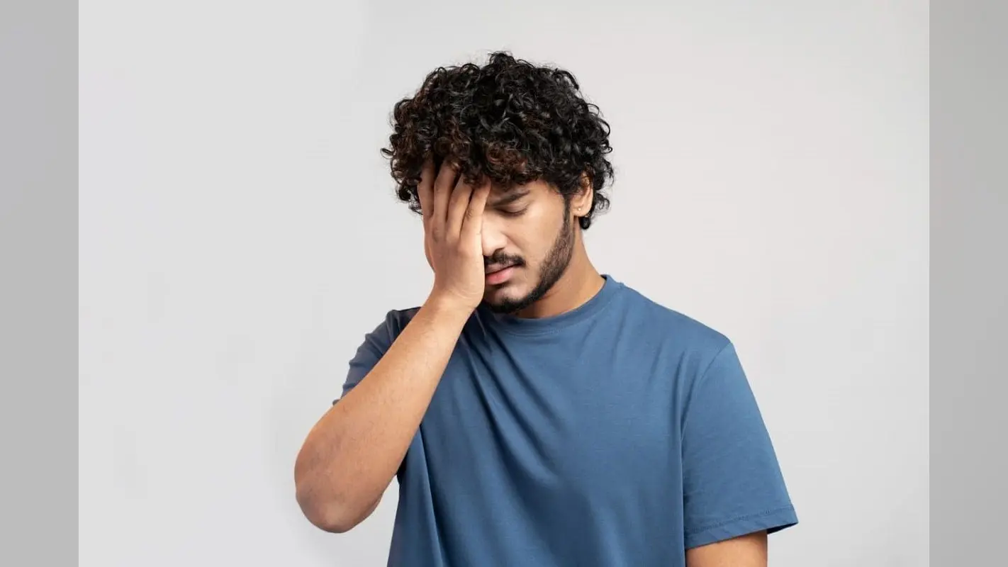 Bad Habits For Health: रोजमर्रा के इन आदतों को जल्दी सुधार लें, वरना शरीर को खोखला कर देंगी ये आदतें