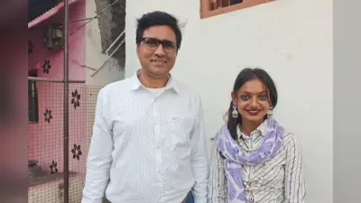 Sanoj Mishra: डायरेक्टर सनोज मिश्रा पर पीड़िता ने लगाए कई गंभीर आरोप, मोनालिसा को दिया था फिल्म का ऑफर