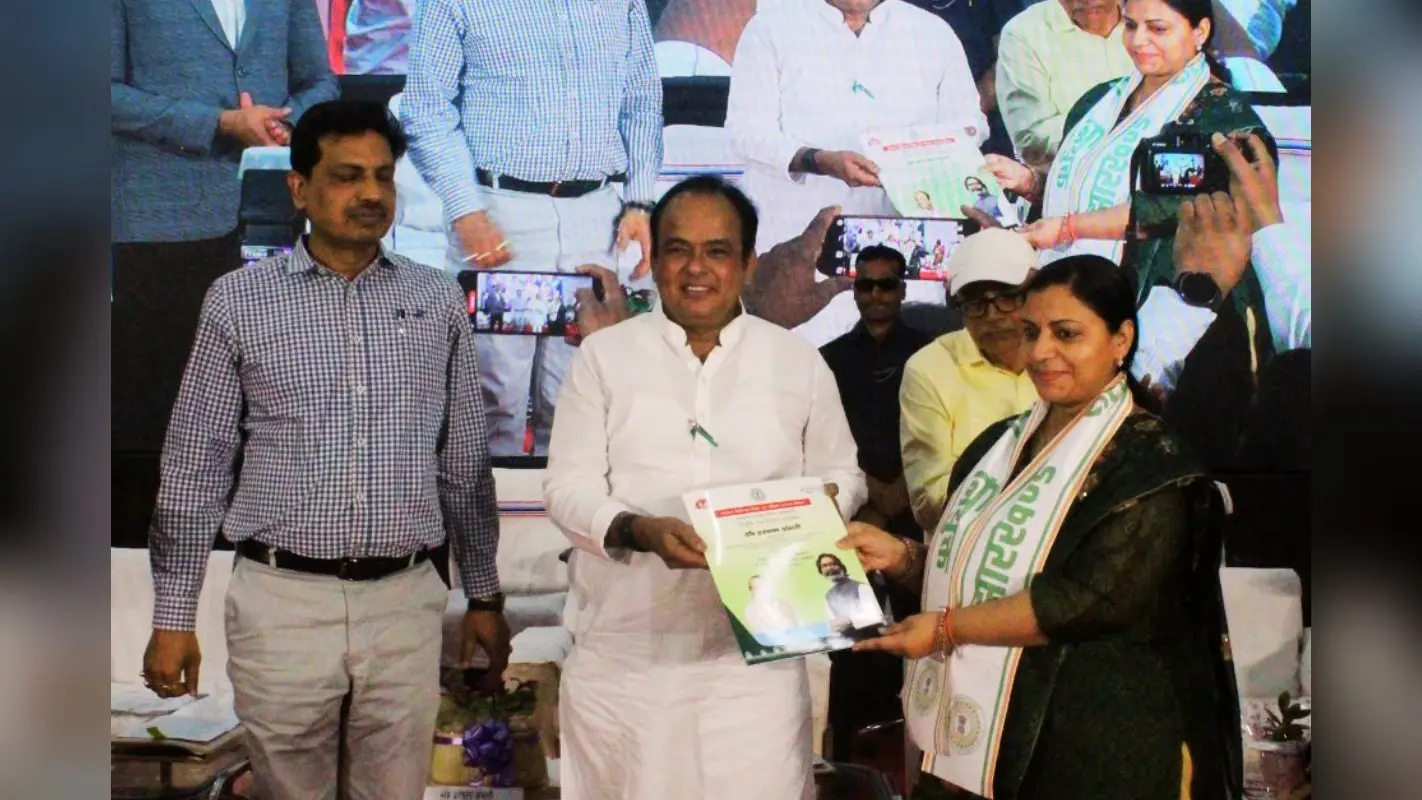 Sarkari Naukri: झारखंड को मिले 162 नये डॉक्टर, स्वास्थ्य विभाग में जल्द होगी 10 हजार से अधिक बहाली