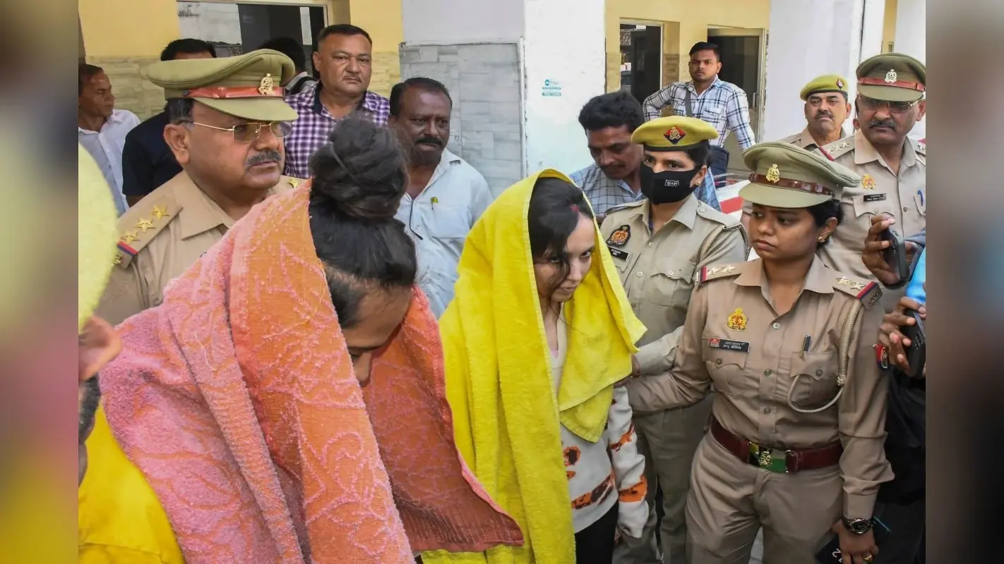 Saurabh Murder Case: जेल में बेचैनी और तनाव में मुस्कान और साहिल, ऐसे गुजर रही है रातें