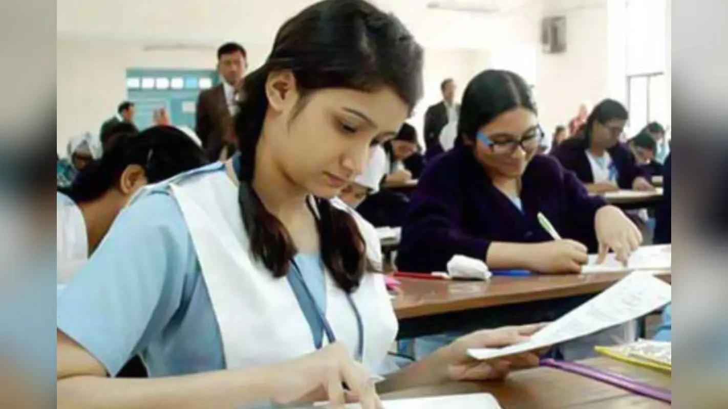 UP Board Results 2025: काउंटडाउन शुरू! क्या यूपी बोर्ड का रिजल्ट आज होगा जारी? सबसे पहले यहां देखें