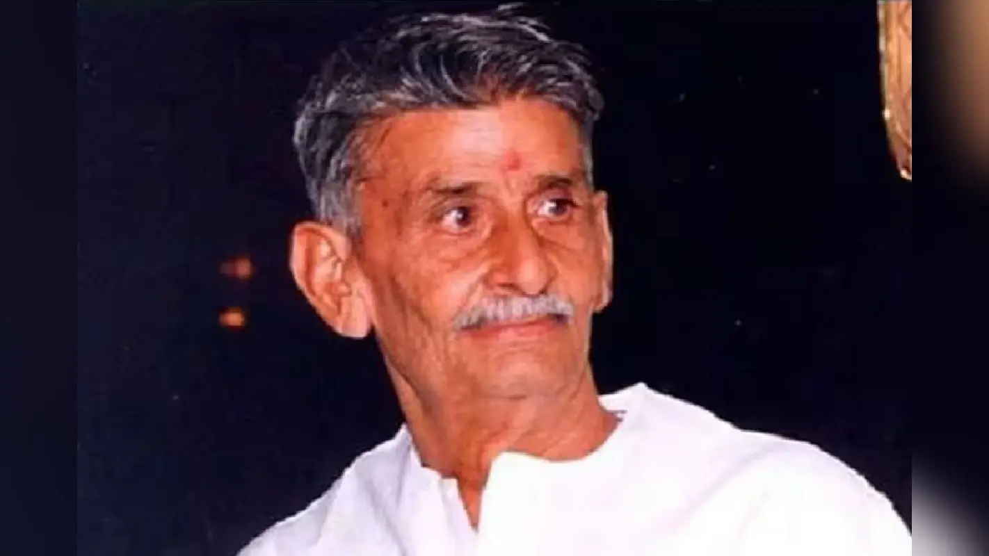 एक दूधवाला कैसे बना करोड़ों का मालिक? आज खड़ा है देश में दूध का साम्राज्य