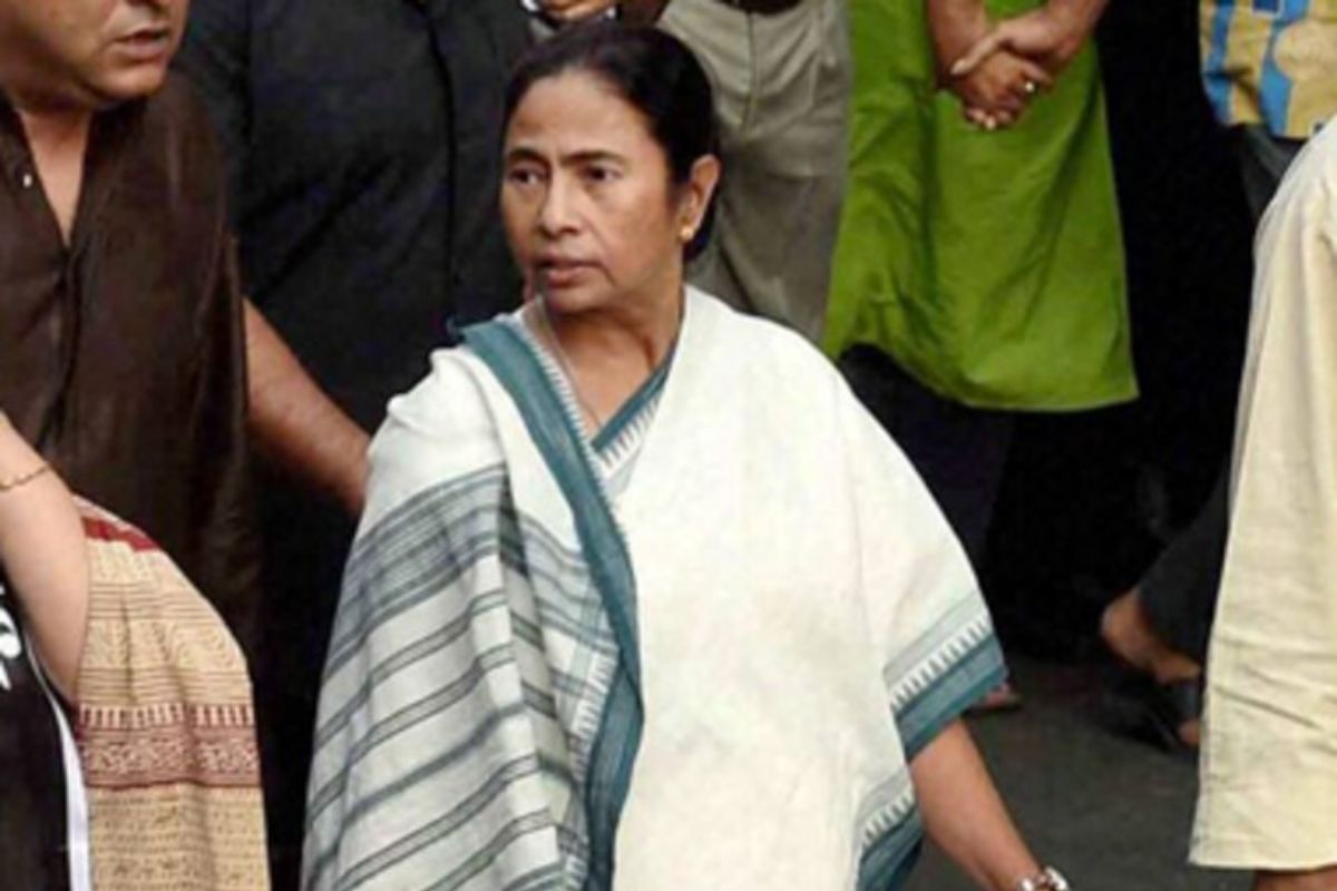 पश्चिम बंगाल में वक्फ कानून लागू होने से कोई नहीं रोक सकता, BJP के दिग्गज नेता ने ममता को दी चुनौती