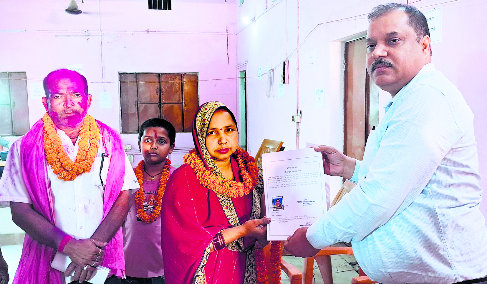 Chhapra News : माधोपुर पंचायत के पैक्स अध्यक्ष चुनाव में सुमन देवी की जीत