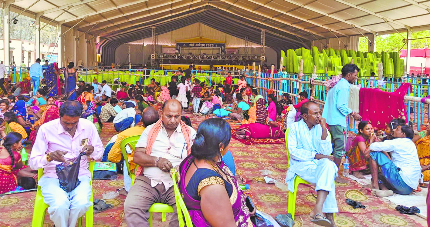 Gopalganj News : मां सिंहासनी को समर्पित थावे महोत्सव का आज शंखनाद से होगा आगाज, सज-धज कर तैयार हुआ होमगार्ड मैदान