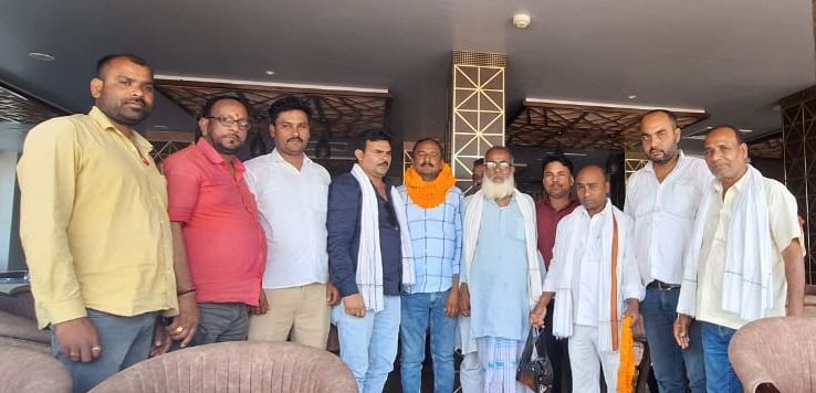 Motihari : सर्वसम्मति से मुखिया संघ के अध्यक्ष बने मो. सलवातुल्ला