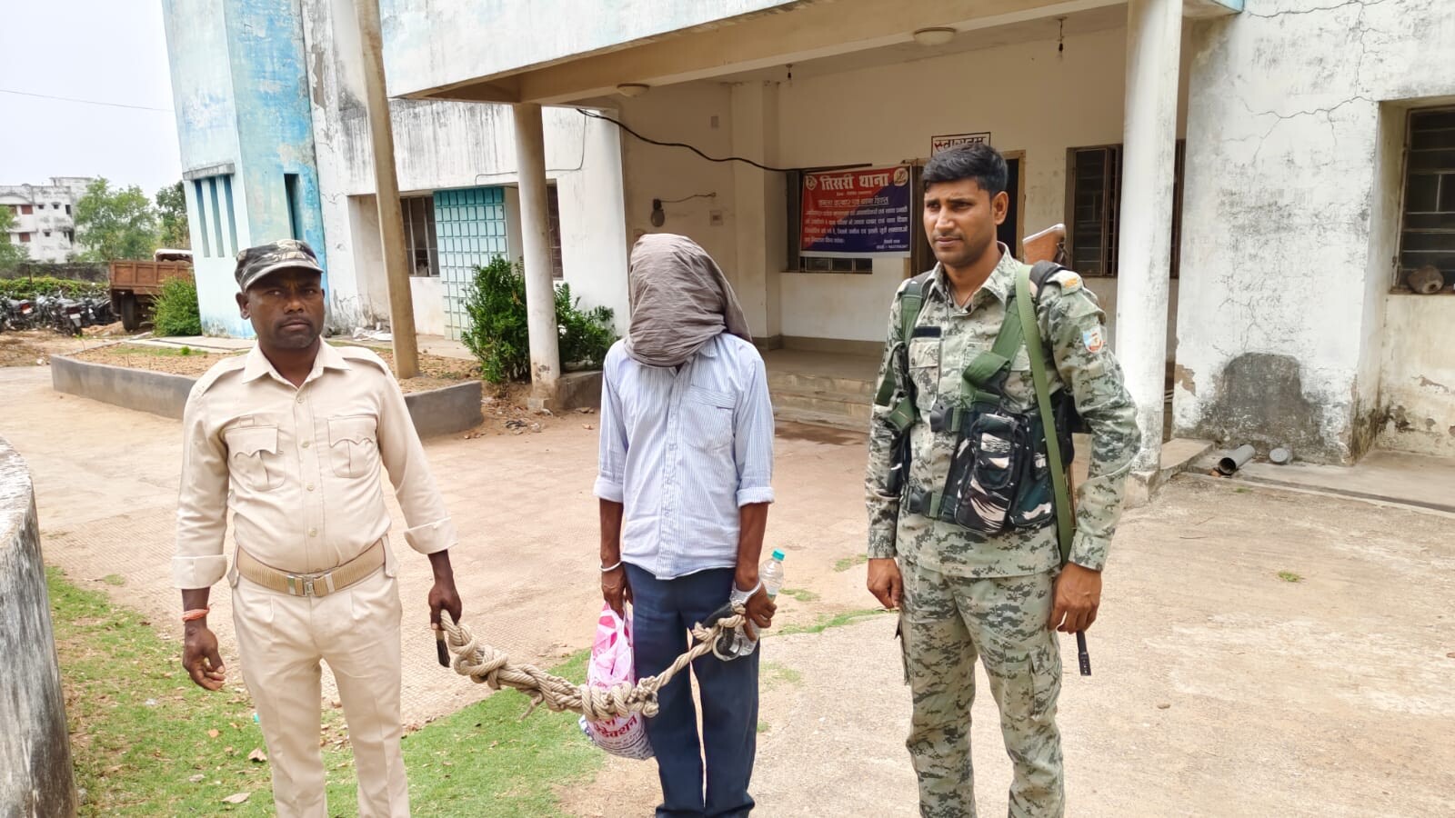 Giridih News: अपहरण, लूट व हत्या के आरोपी टेको मांझी को पुलिस ने किया गिरफ्तार