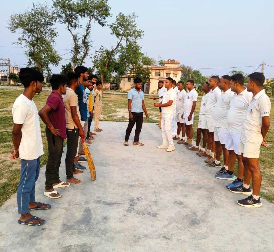 Bhagalpur news अग्निशमन सुरक्षा सप्ताह पर मित्रता क्रिकेट मैच
