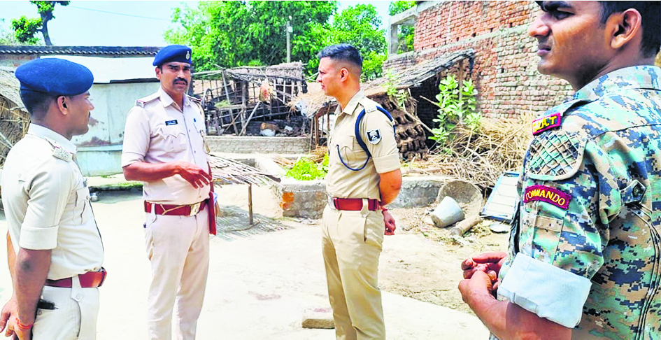 Gopalganj News : विकास, रफीक और टाइगर के विवाद में हुई थी सिकंदर गोंड की हत्या, एसपी ने किया खुलासा