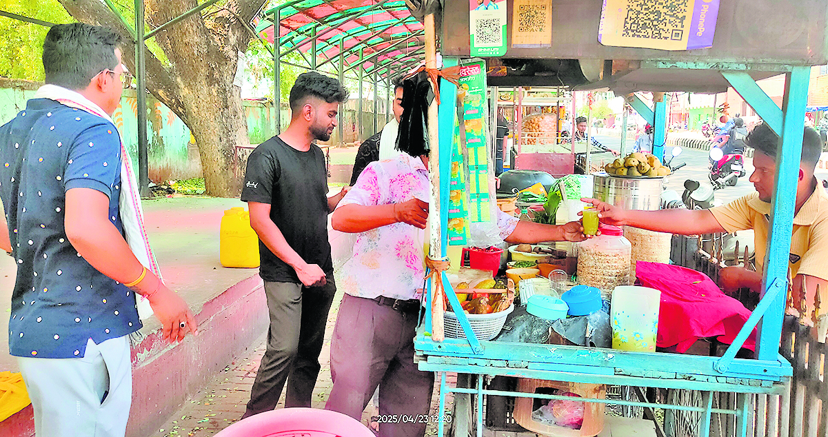 Rourkela News: 43.1 डिग्री पहुंचा स्मार्ट सिटी का पारा, झुलसाने वाली हवाओं ने जीना किया मुहाल