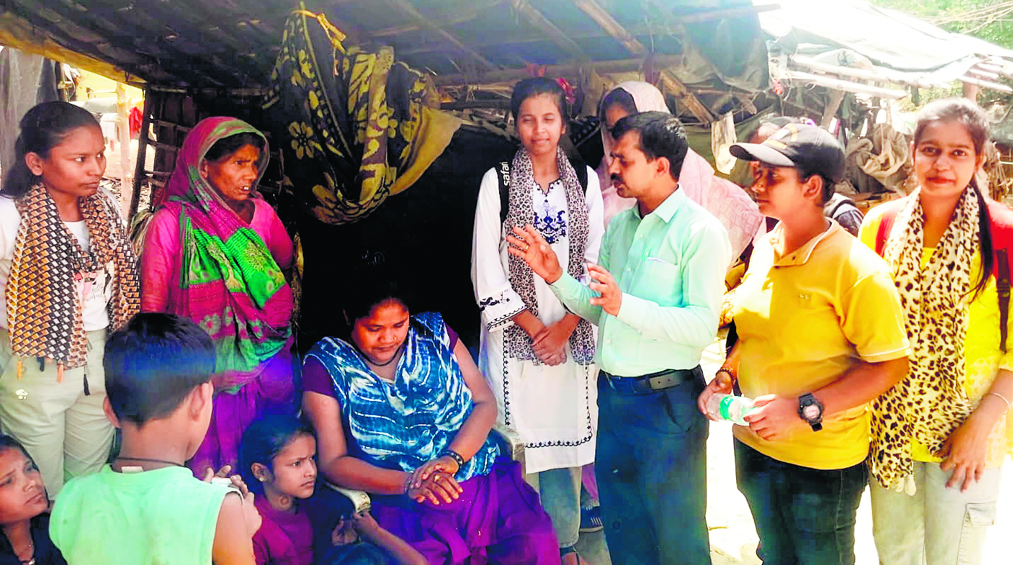 Chhapra News : पोषण जागरूकता कार्यक्रम में संतुलित आहार पर दिया गया जोर