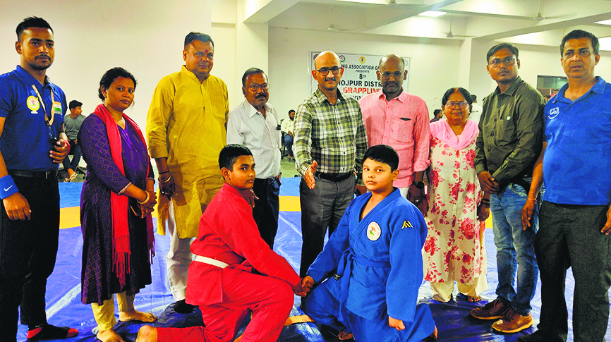 जिला ग्रेपलिंग प्रतियोगिता का किया गया आयोजन