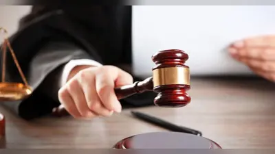 इलाहाबाद हाईकोर्ट:डीएम एसपी अपनी हद में रहें, भ्रम न पालें कि उनमें अदालत की इज्जत बनाने व बिगाड़ने की ताकत है