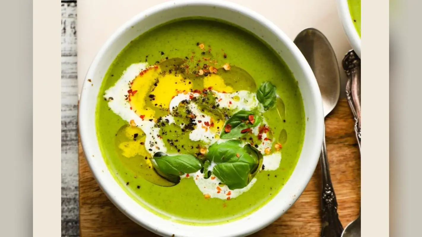 Green Mango Kadhi Recipe: गर्मियों में ट्राय करें खट्टी-मीठी आम की कढ़ी- स्वाद ऐसा कि उंगलियां चाटते रह जाएंगे