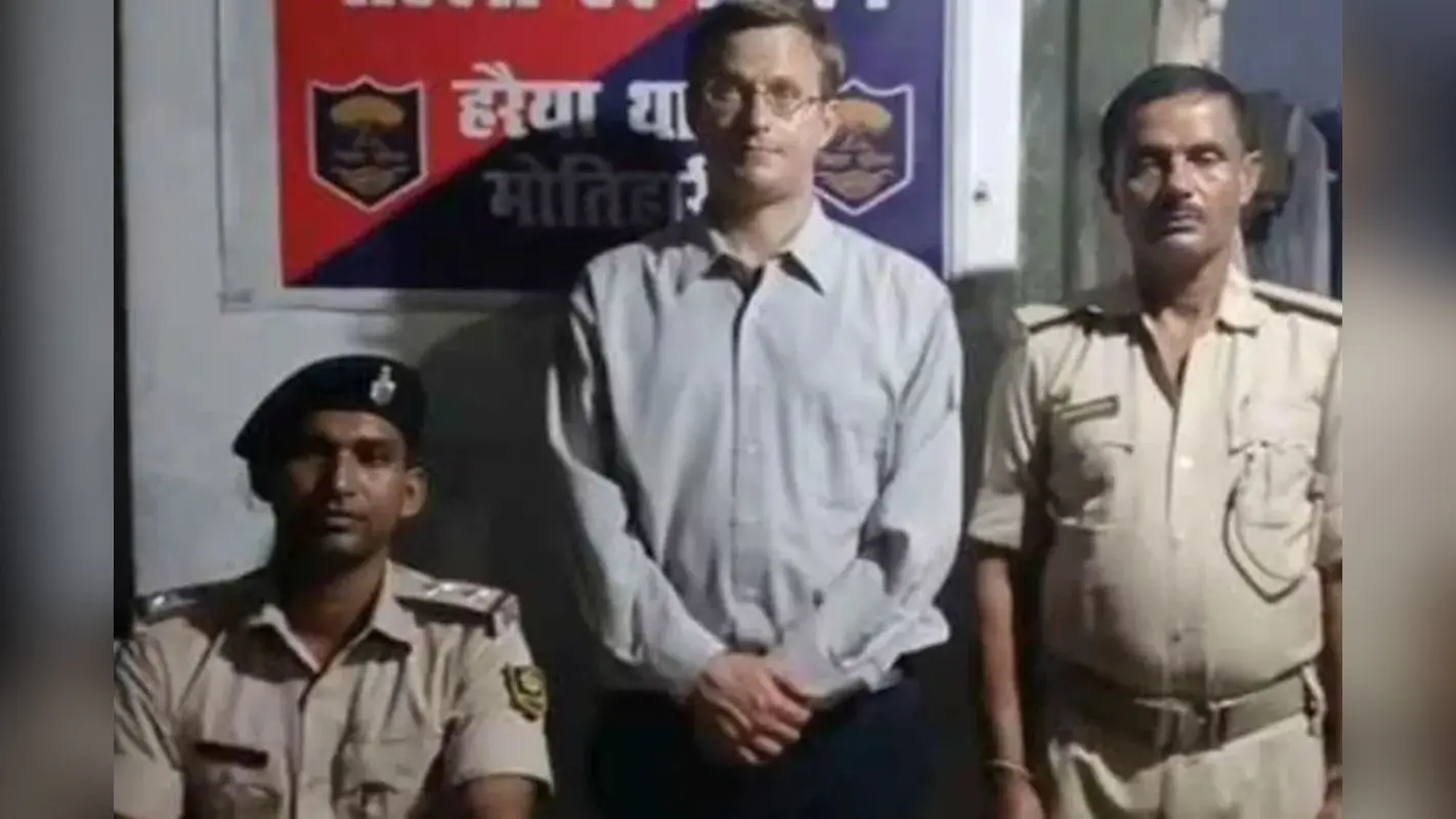 Bihar News: नेपाल बॉर्डर से गिरफ्तार हुआ इस देश का नागरिक, किस-किस से मिला, डिटेल्स खंगालने में जुटी पुलिस