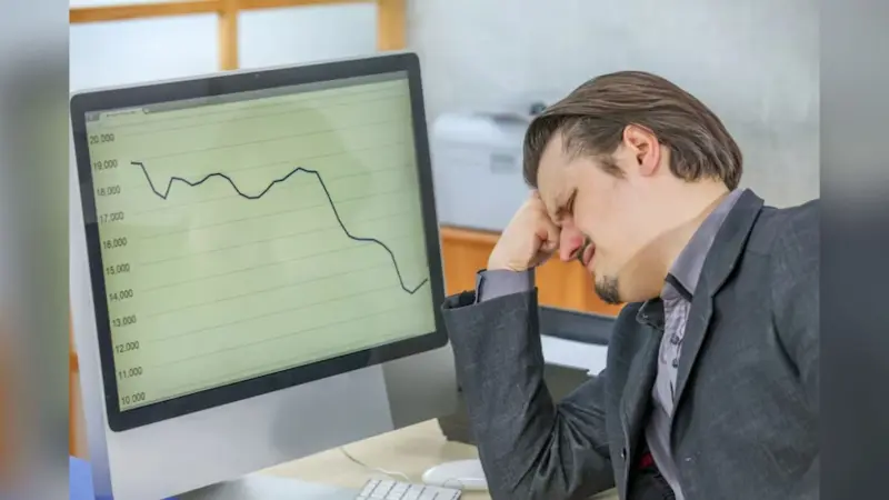 Asian Markets Fall: ट्रंप का टैरिफ विस्फोट! चीन को झटका, एशियाई शेयर बाजार धड़ाम