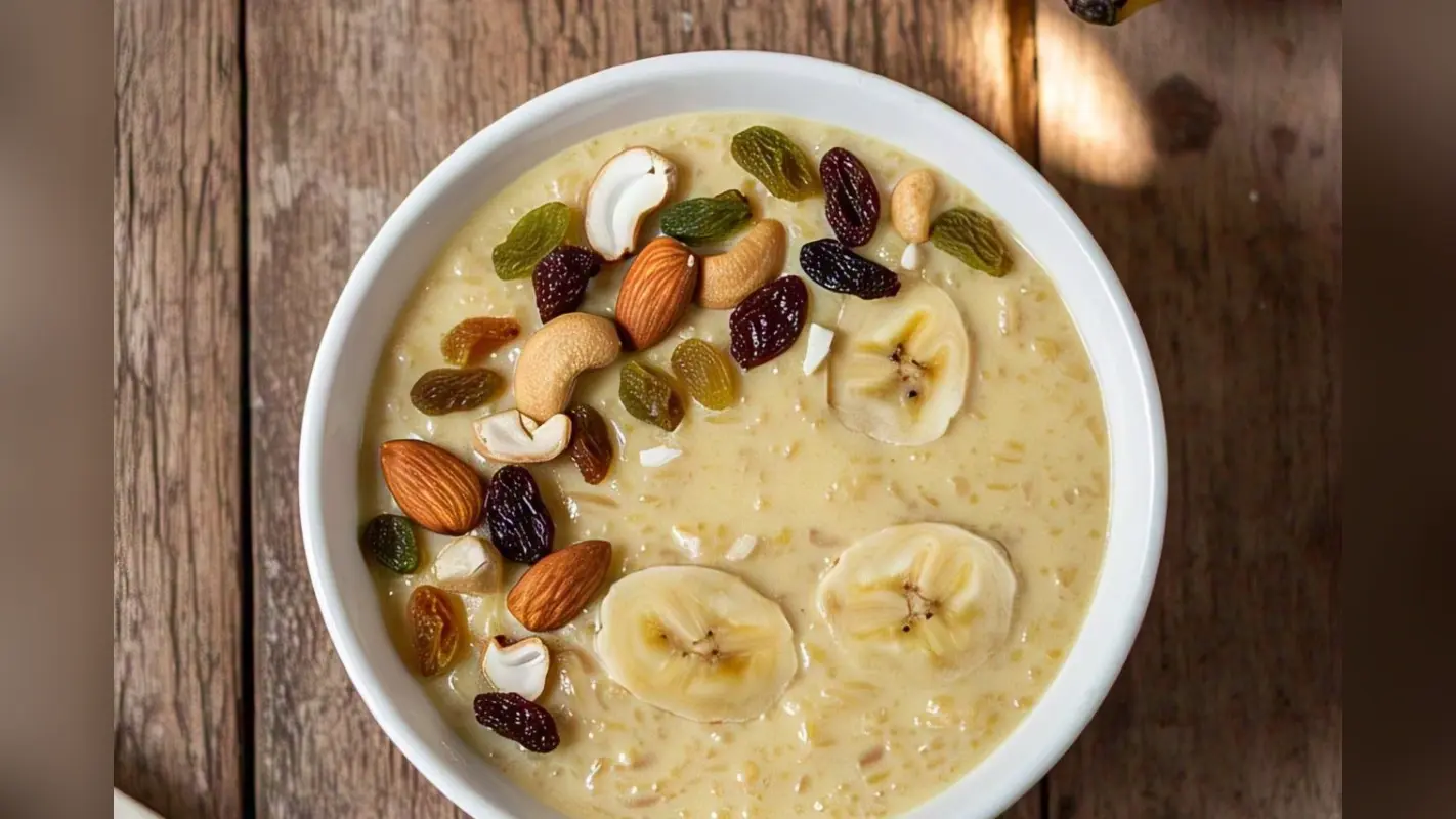Banana Kheer Recipe: जब खीर में घुल जाए केले की मिठास, बनाएं लाजवाब बनाना खीर