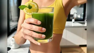 Detox Drinks For Weight Loss: शरीर की चर्बी तेजी से घटाएं, रोज पिएं ये चमत्कारी डिटॉक्स ड्रिंक्स