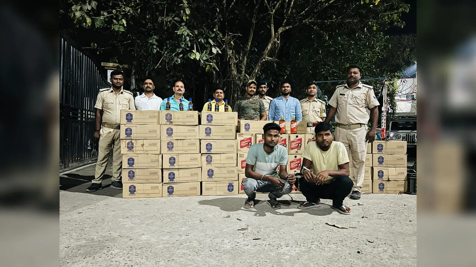 851 लीटर विदेशी शराब के साथ 5 तस्कर गिरफ्तार